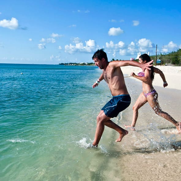 Divertirse en la playa – COZUMEL, PLAYAS